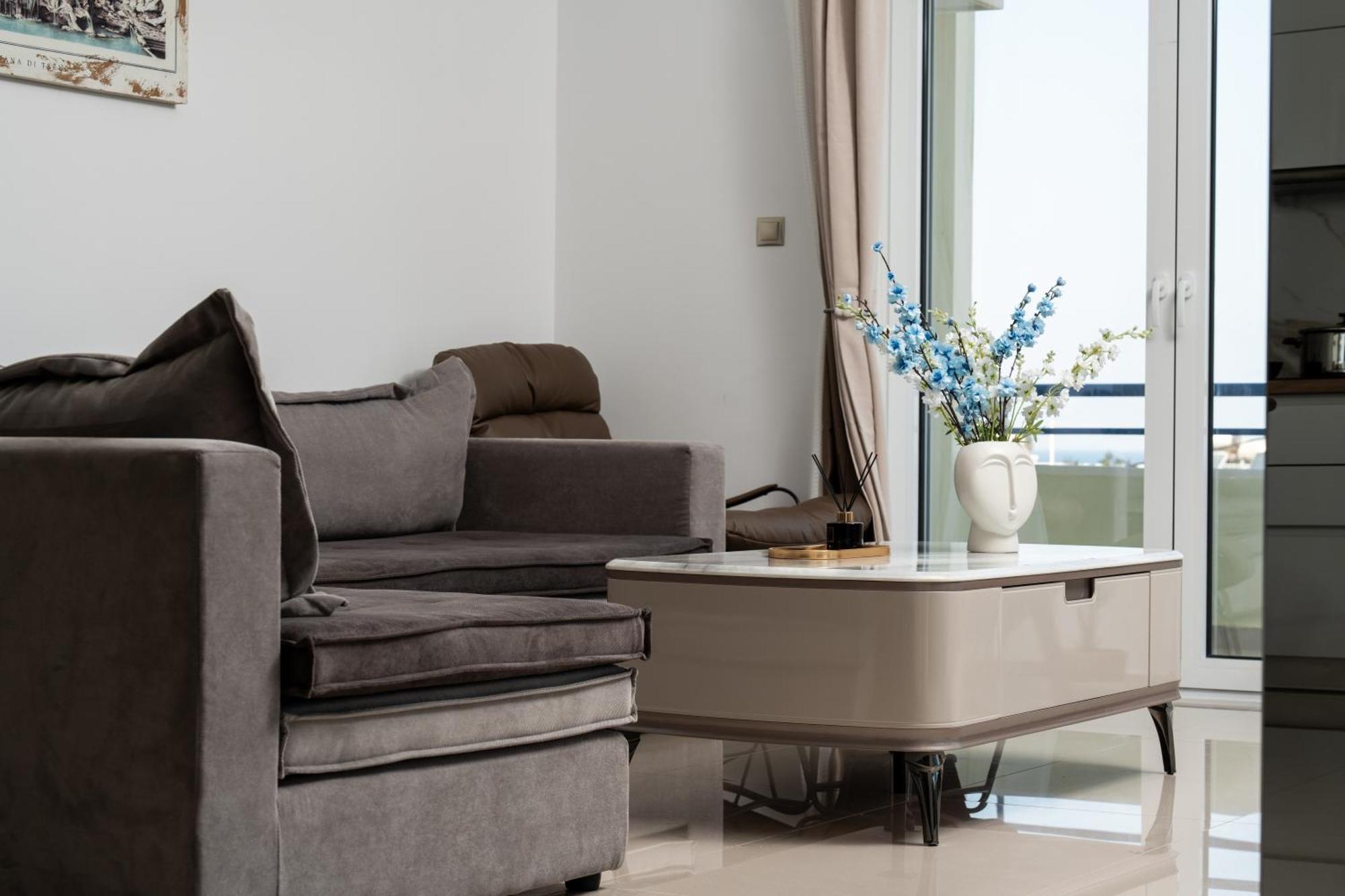 Secret View Apartment, With Private Jacuzzi Rethymno  Ngoại thất bức ảnh