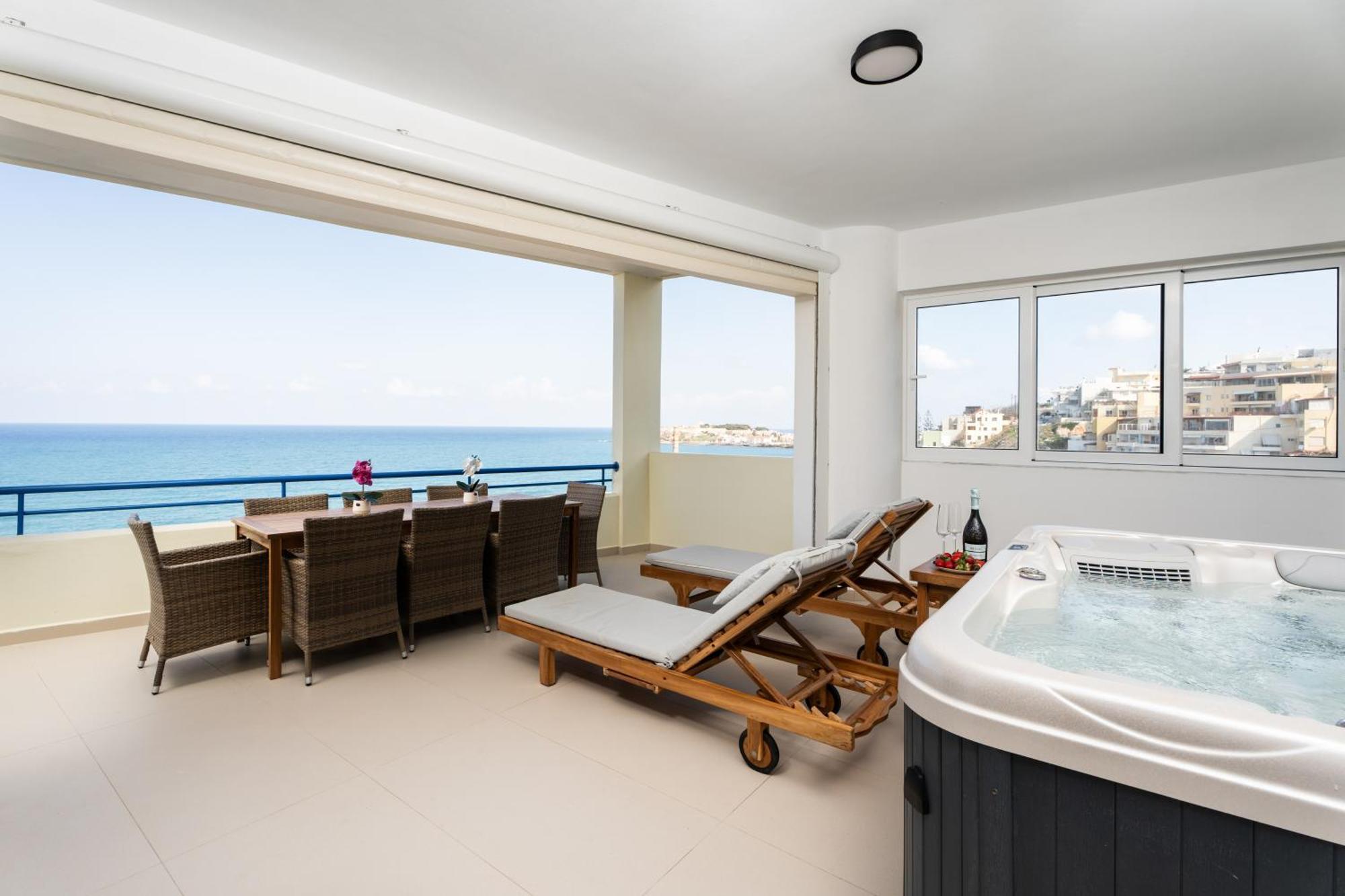 Secret View Apartment, With Private Jacuzzi Rethymno  Ngoại thất bức ảnh